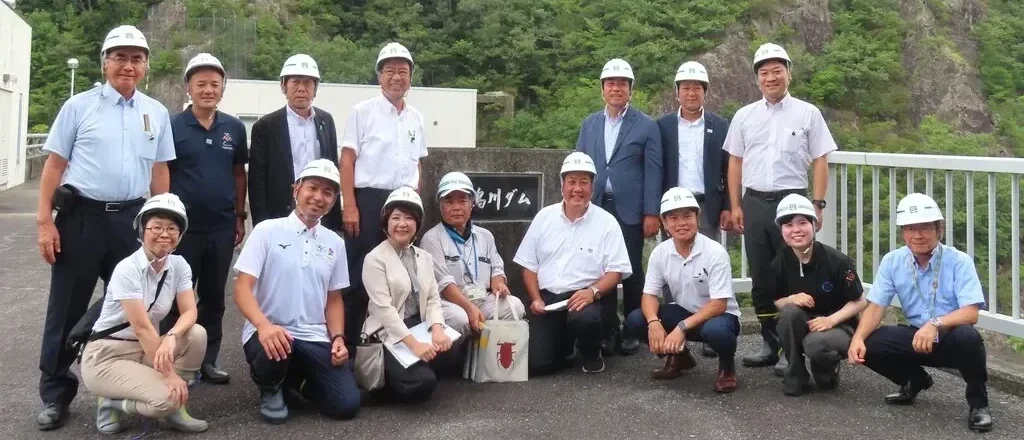 農政環境常任委員会管内調査に地元議員として同行（鴨川ダム）