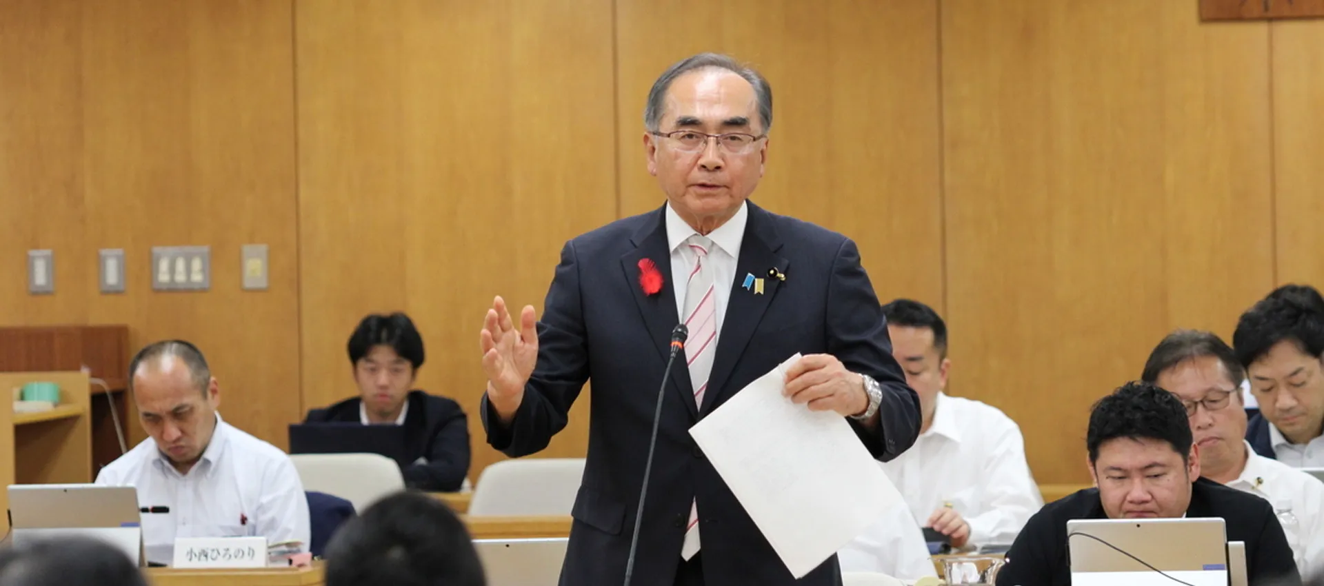 決算特別委員会で質問