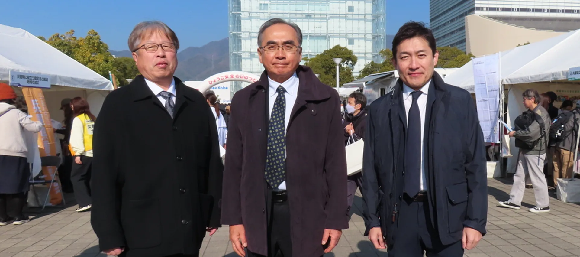 FV_１．１７安全の日に　同僚議員と